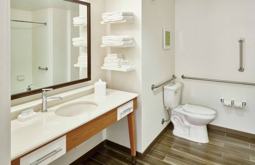 Kapolei Hotel | Hampton Inn & Suites Oahu/Kapolei