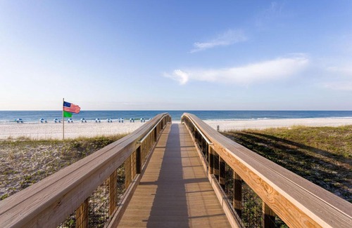 Orange Beach Hotel | Hampton Inn & Suites - Orange Beach