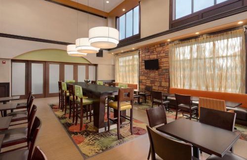 Pharr Hotel | Hampton Inn & Suites Pharr