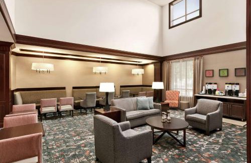 Sterling Hotel | Hampton Inn & Suites Washington-Dulles International Airport