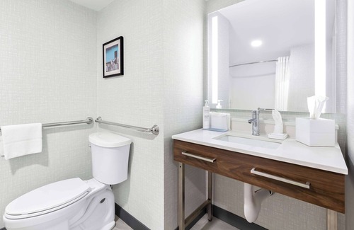 Washington Hotel | Hampton Inn Washington