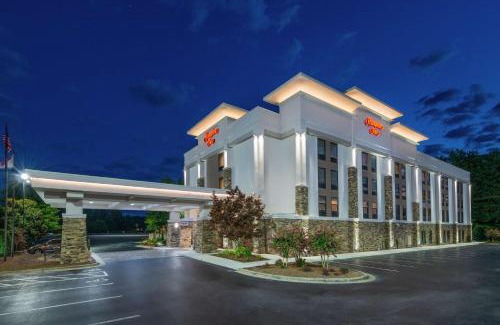 Wilkesboro Hotel | Hampton Inn Wilkesboro