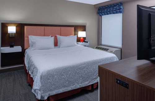 Hopelawn Hotel | Hampton Inn Woodbridge