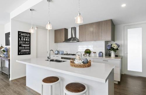 Torquay House | Hampton's Getaway in Torquay