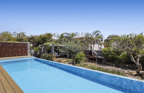 Emerald Beach House | Hamptons Charm, Pool, Pizza Oven, Spectacular Ocean Views