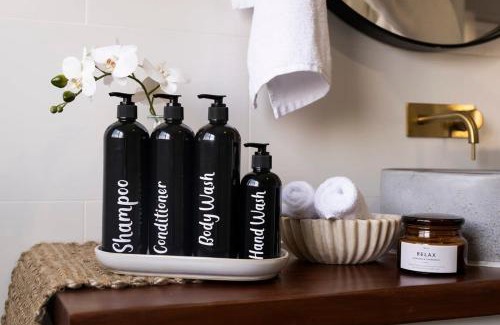 Bathurst House | Hamptons House - Scandi Heritage Charm