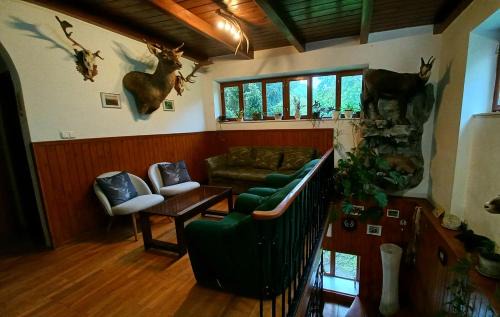 Pilismarot Apartment | Hamvaskői Vadászház