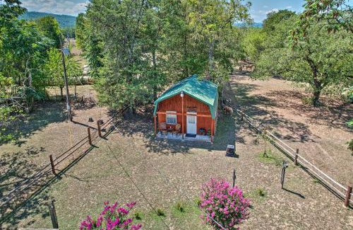 Nashoba Apartment | Hand-Built Black Fork Cabin 2 with Fire Pit!