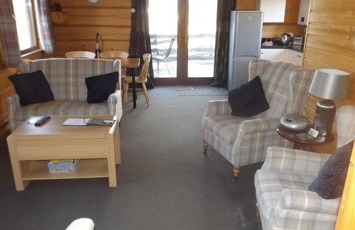 Offenham Cabin | Hand built log cabin at Avonvale Holiday Lodges