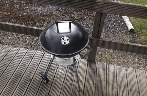 Offenham Cabin | Hand built log cabin at Avonvale Holiday Lodges