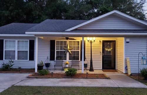 Varnville House | Hank and Margie's Place