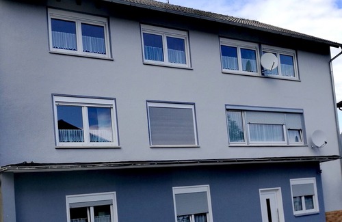 Roedental Apartment | Hannah vacation apartment with balcony terrace and cozy garden furniture