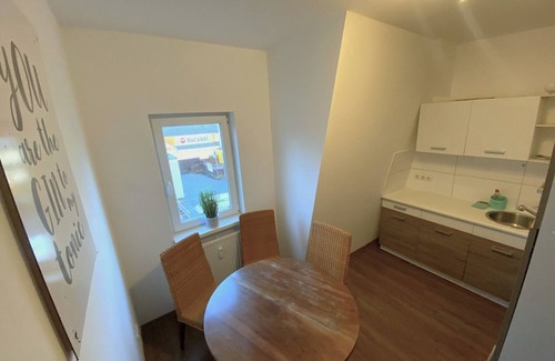 Hemelingen Apartment | Hannoverschestr. 2 OG