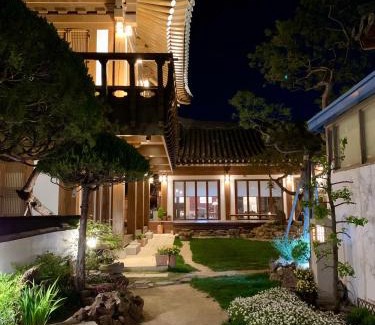 Gyeongju Bed & Breakfast | HanokInn