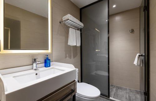 Xuanwu Hotel | Hanting Hotel Beijing West Railway Station South Square
