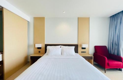 Khanh Hoa Resort | Happy Beach Seaview Condotel at The Arena Cam Ranh Resort