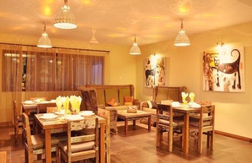 La Gaulette Bed & Breakfast | Happy Days Guest House