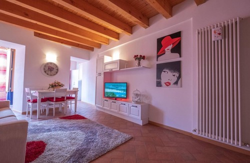 Riva di Solto Apartment | Happy Guest Apartments Lake And Passion