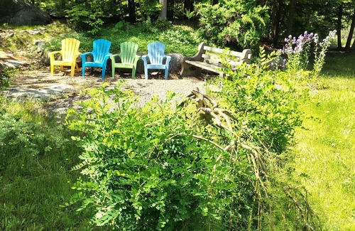 Halifax County House | Happy Moose Guest Suite 2