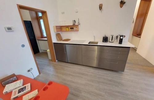 Brigittenau Apartment | Happy Pasetti by Interhome