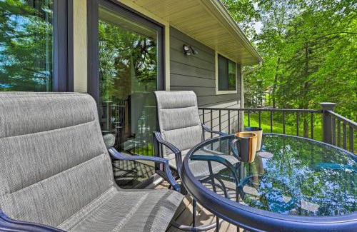 Okee House | Happys Haven Cabin with Gas Grill and Fire Pit!