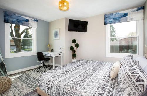 Winthrop Harbor House | Harbor Haven Game Room Gym