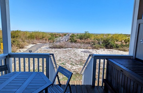 Oceanmarsh Subdivision Condo | Harbor Island #D112
