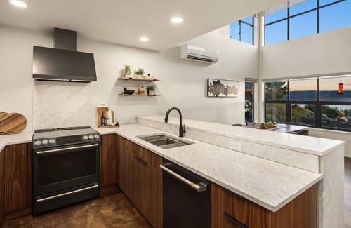 Langley House | Harbor View House