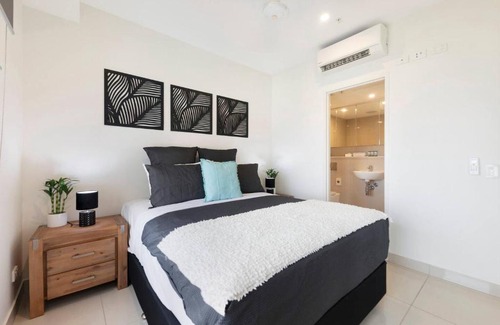 Darwin City Centre Apartment | Harbour Hush - Poolside Central Base near Waterfront