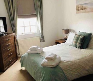Anstruther Apartment | Harbour View - apartment near Anstruther harbour