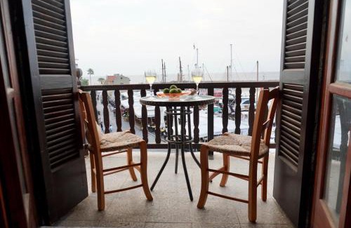 Kyrenia Apartment | Harbour view flat in Kyrenia -Girne