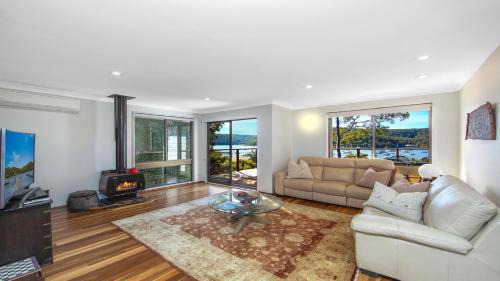 Hardys Bay House | 'Hardys Bay Haven' by Accom Holidays