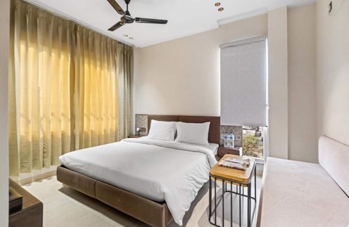 Ayodhya Hotel | Hari Om Residency