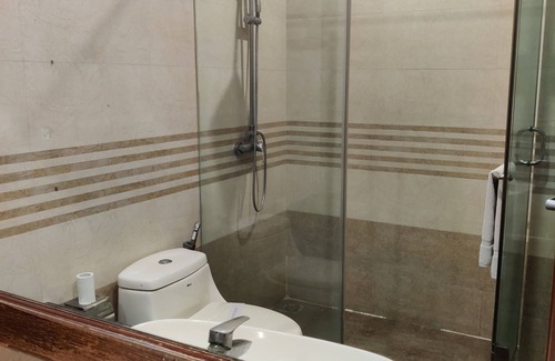 Lajpat Nagar Hotel | Hari's Court, Lajpat Nagar