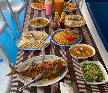 Farukolhufushi Island Hotel | Hariana Safari Boat