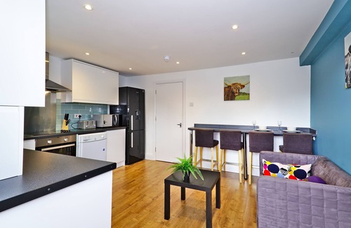 Woolwich Riverside House | Harlinger Lodge