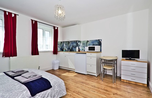 Woolwich Riverside House | Harlinger Lodge