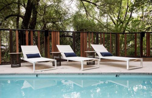 Healdsburg Hotel | Harmon Guest House
