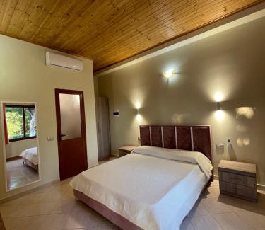 Mbrostar-Urë House | Harmonia Guest House
