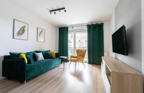 Katowice Apartment | Harmony Apartment Ceglana - FREE PARKING - Self check-in