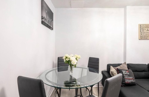 Waterloo House | Harmony Home Near University of Waterloo