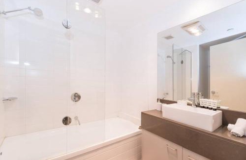Kew Apartment | Harp Haven - Contemporary in Suburban Tree lined Kew