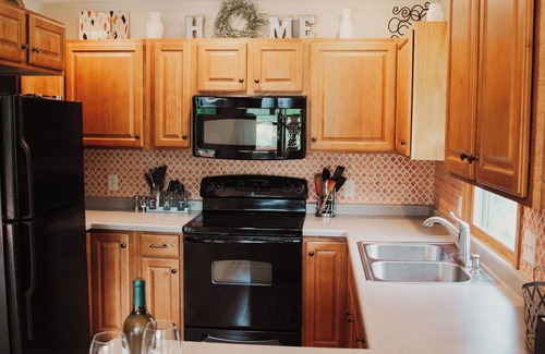Lansing House | Harpers Haven, The whole house