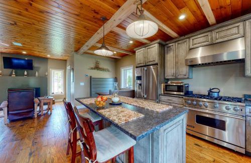 Cundys Harbor House | Harpswell Retreat
