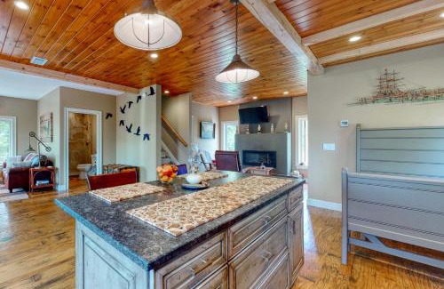 Cundys Harbor House | Harpswell Retreat
