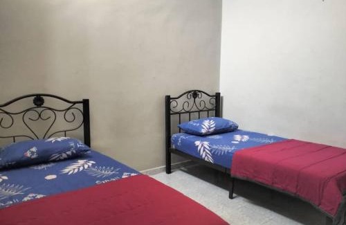 Balok House | Harraz Homestay Gebeng OnlyMuslim
