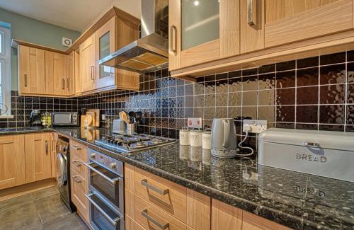 Worcester Apartment | Harrow Croft, 2 Bed Apartment, St Johns, Worcester