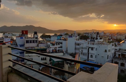 Udaipur House | Harsh Vilas Guest House