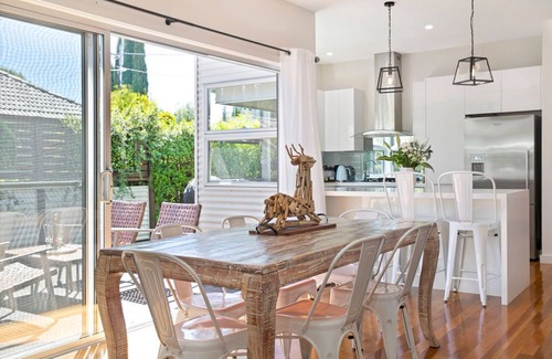 Bowral House | Hart Haus - Close to Bowral CBD