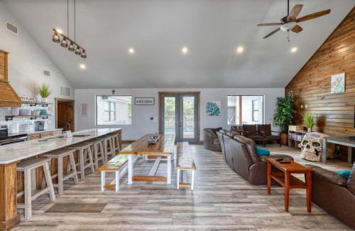 Sabinal House | Hart of the Frio
